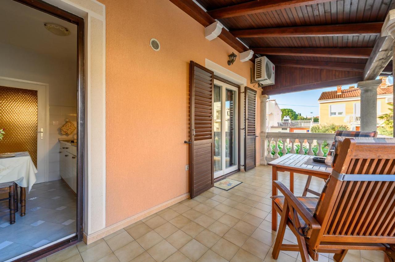 Appartamento House Alma Porec Esterno foto